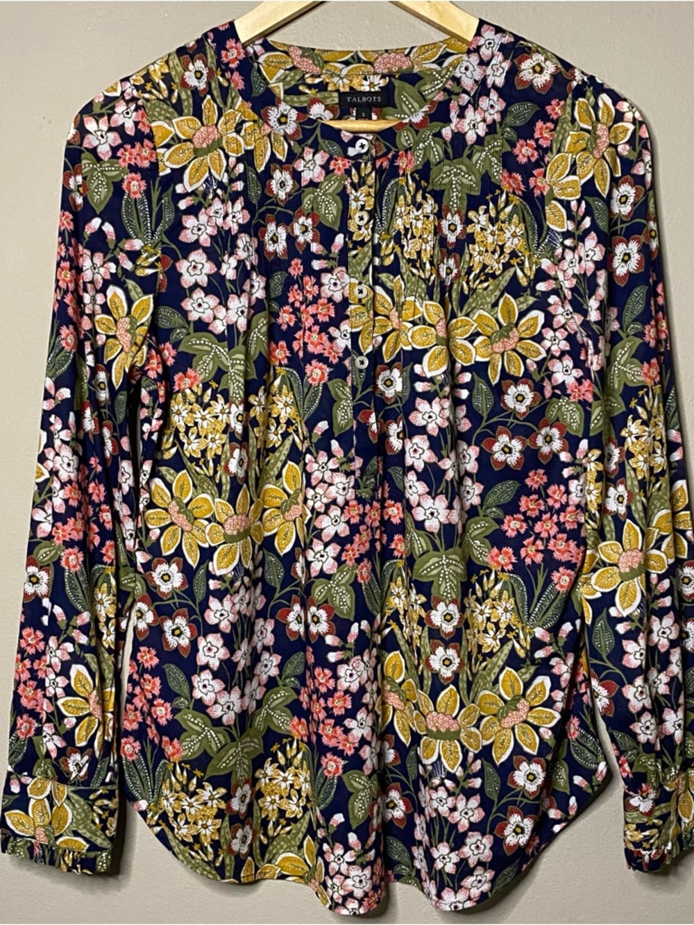 Talbots Feminine Pintuck Popover Blouse Women Small Blue Pink Yellow Floral Boho